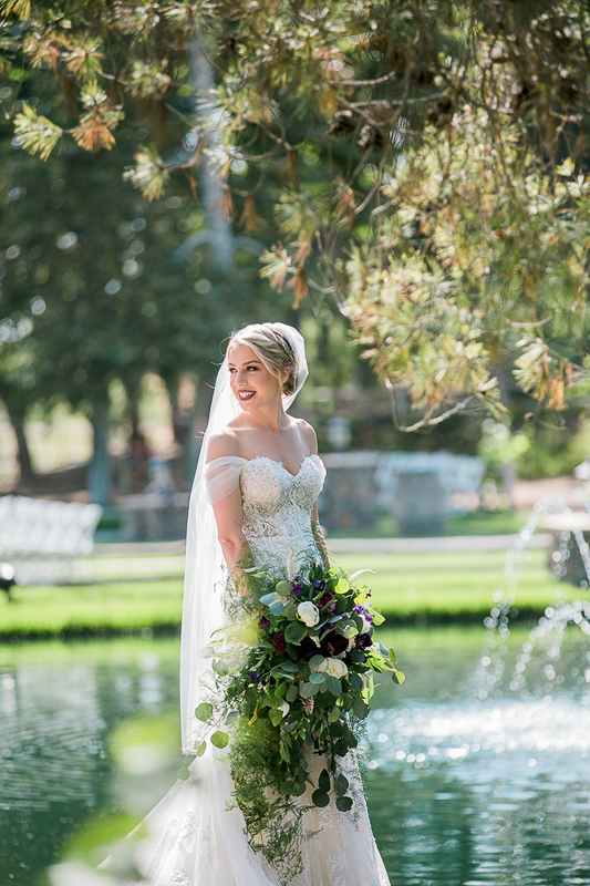 Lake Oak Meadows Wedding